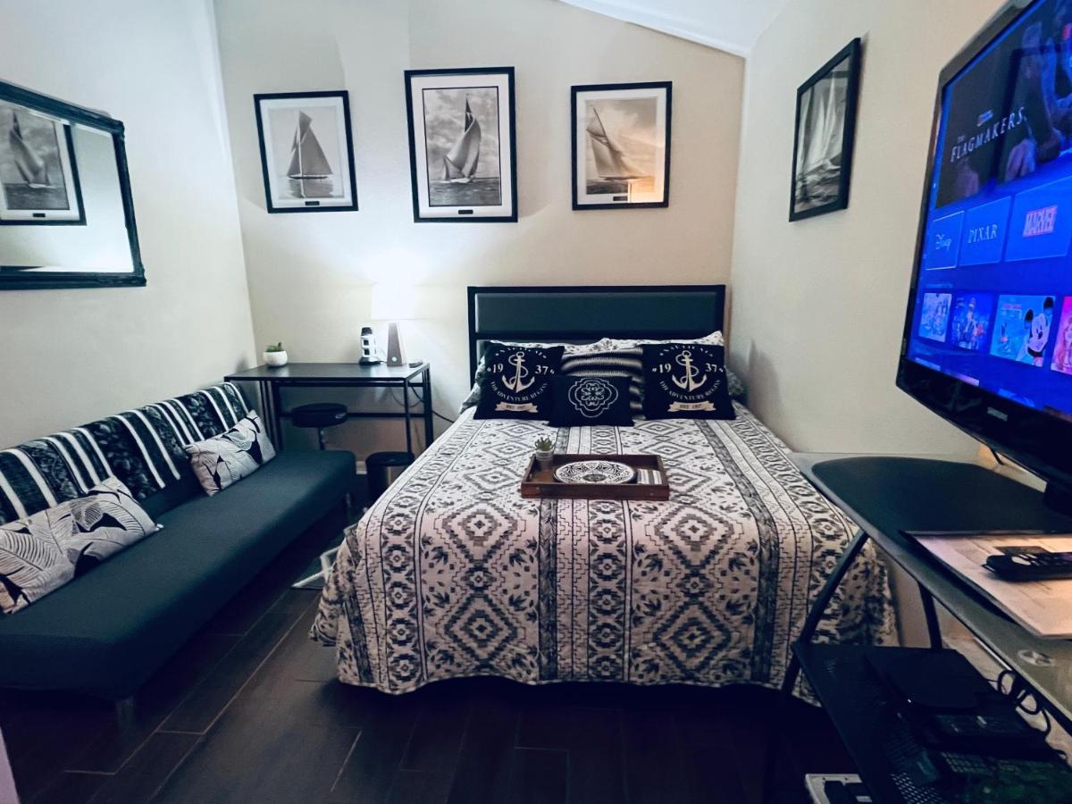 Ruskin Fl Private 2 Bdrm 1 Bath Suite Common Areas Shared With Host And Cat المظهر الخارجي الصورة