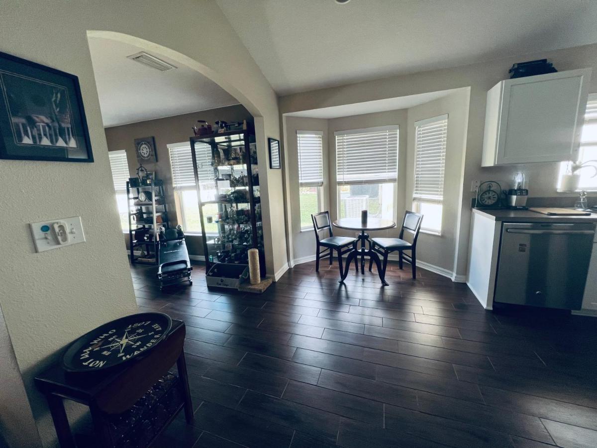 Ruskin Fl Private 2 Bdrm 1 Bath Suite Common Areas Shared With Host And Cat المظهر الخارجي الصورة